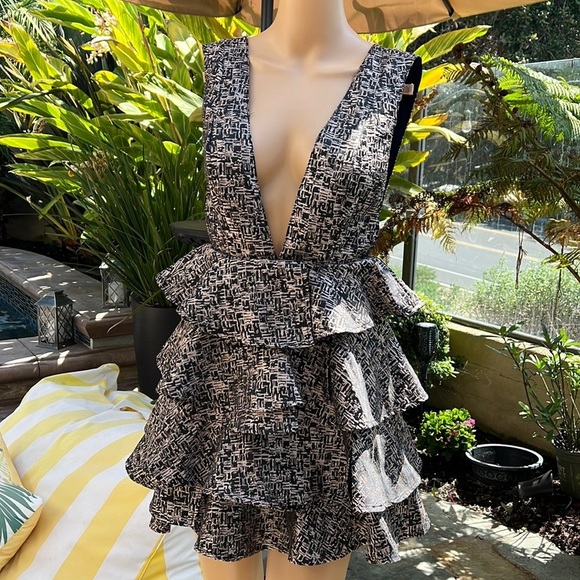 Fashion Nova Dresses & Skirts - Fashion Nova low cut mini dress